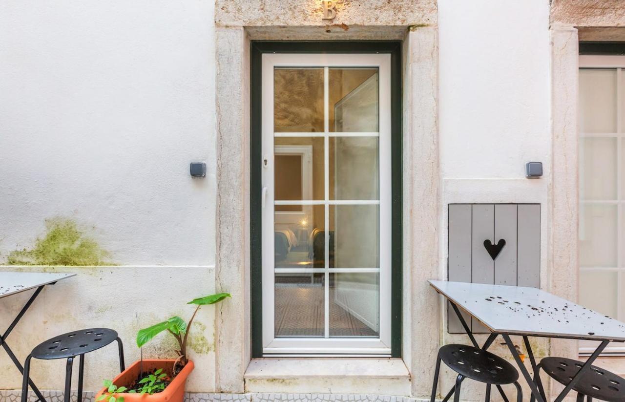 Charming Apartments In Belem Lisbon Exterior photo